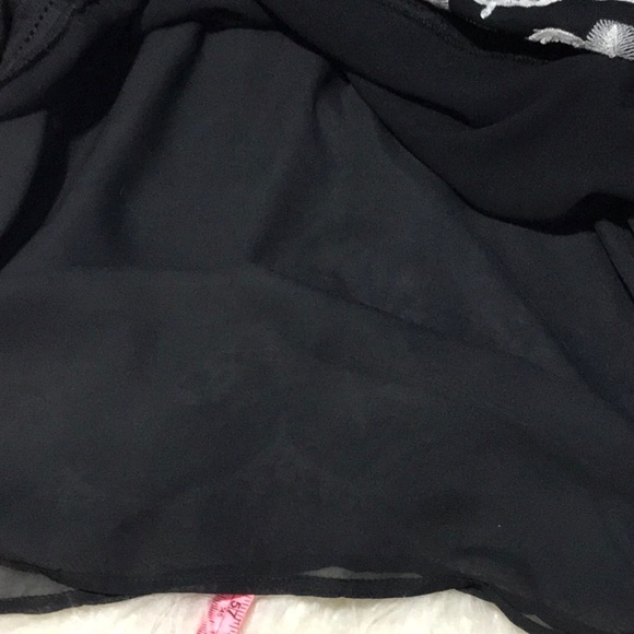 Forever 21 embroidered tunic mini dress lined - Picture 9 of 9